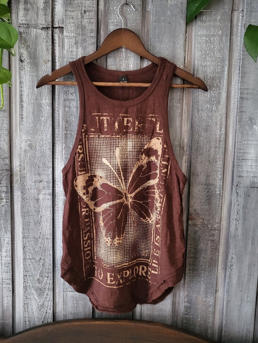 Brown Top Raw Edges Butterfly Graphic Racerback Tank S